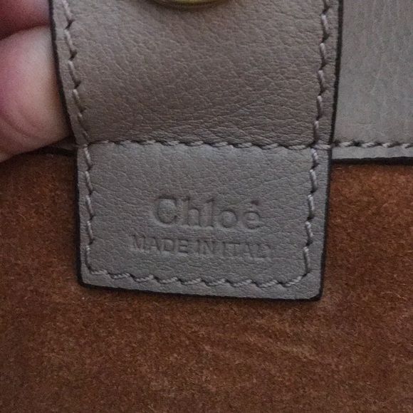 SOLD!!  SOLD!! Authentic Like New Chloe tote bag - Picture 3 of 8